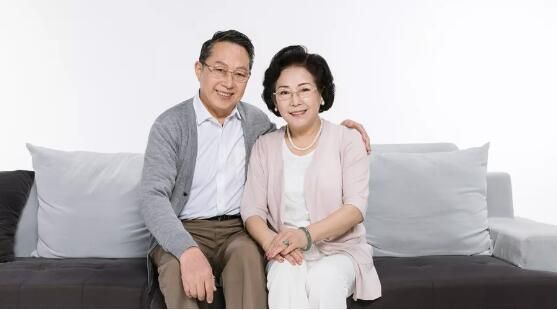 这次回家，，，，，，，请记得臻藏爸妈的慢时光！